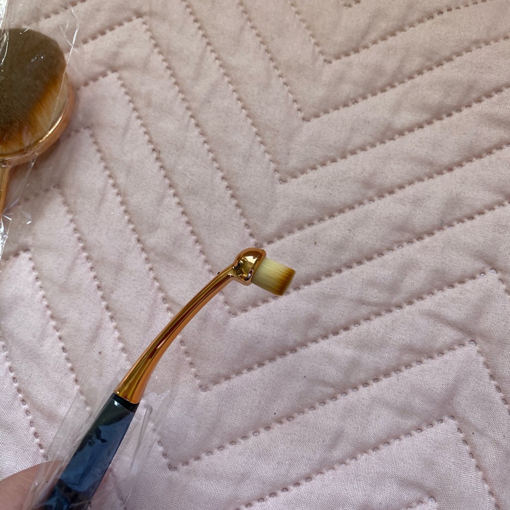 Makeup brushes - Picture 5 of 5
